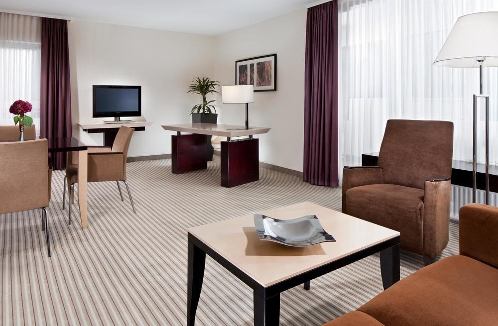 Sheraton Arabellapark Hotel München