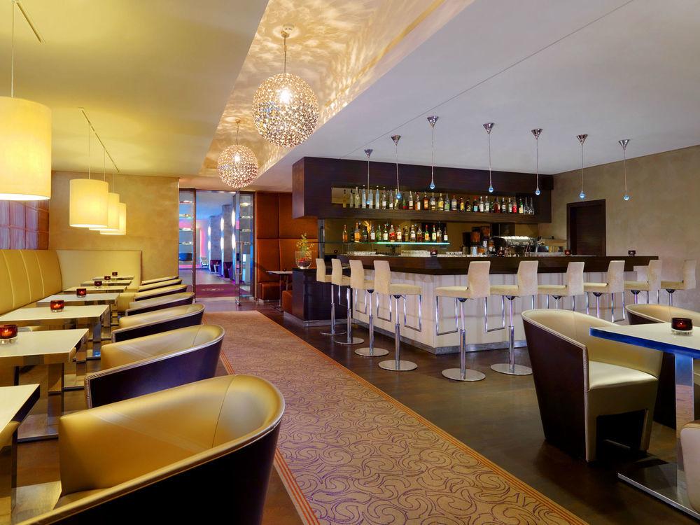 Sheraton Arabellapark 4*
