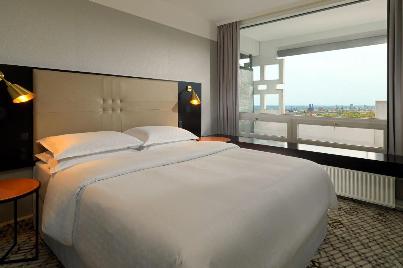 Sheraton Arabellapark 4*