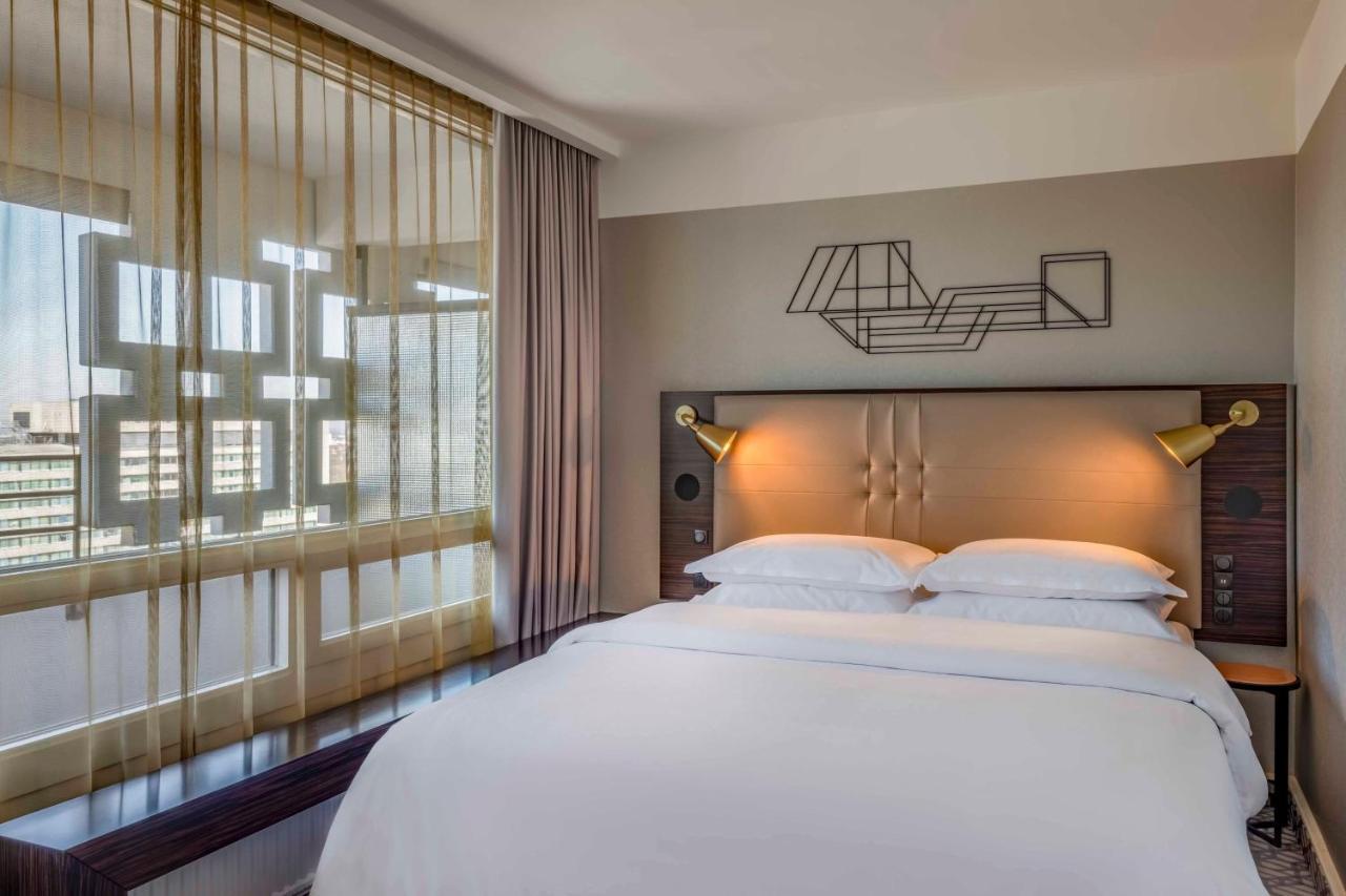 Sheraton Arabellapark Hotel 4*