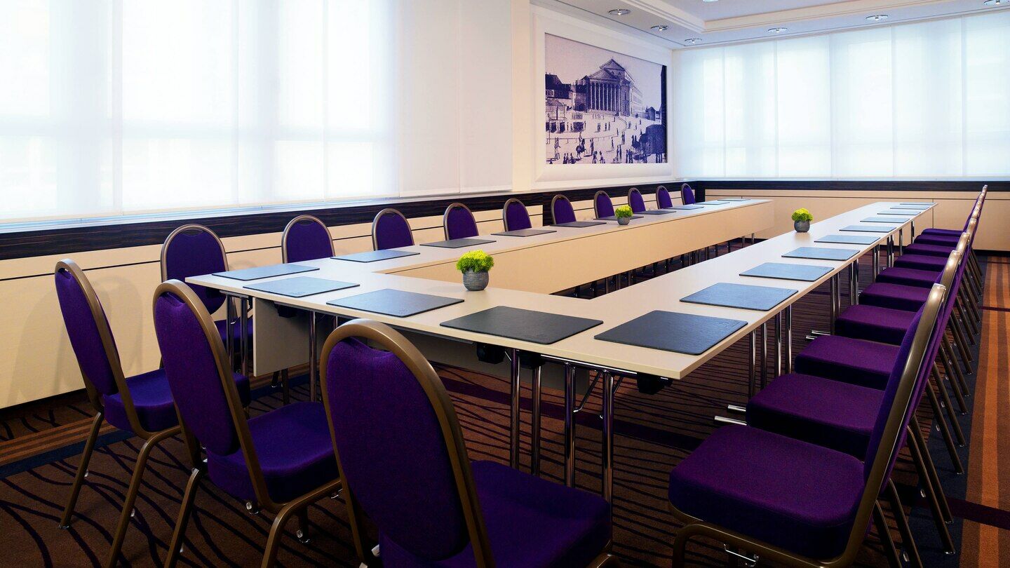 Four Points By Sheraton Arabellapark 4* Munich