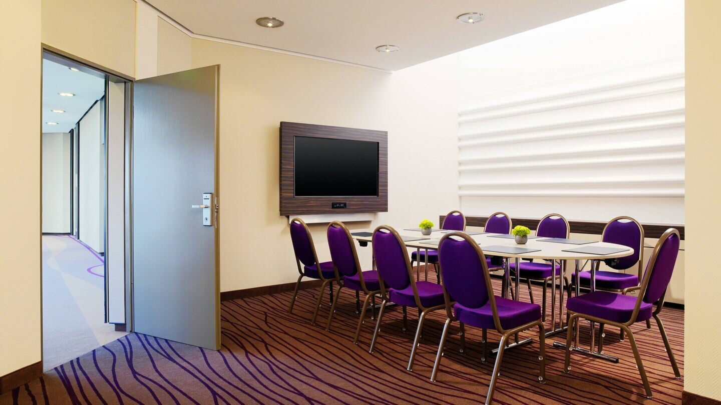 Sheraton Arabellapark 4*