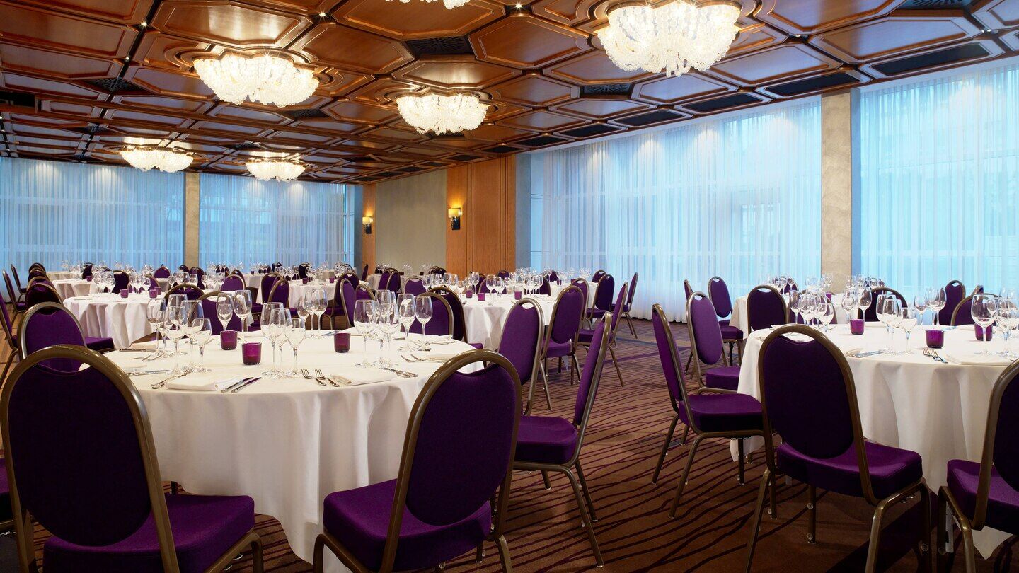 Sheraton Arabellapark 4* München
