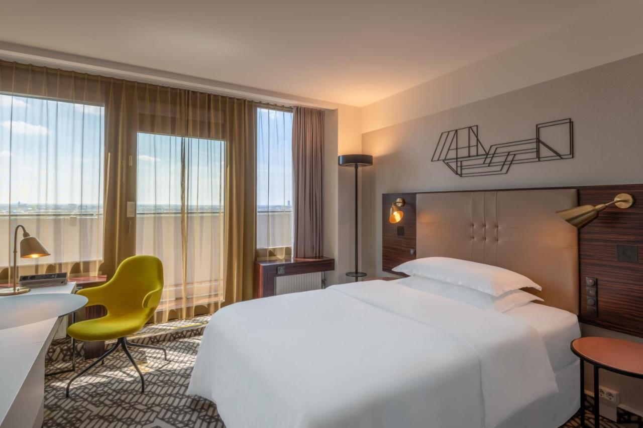 Sheraton Arabellapark Hotel
